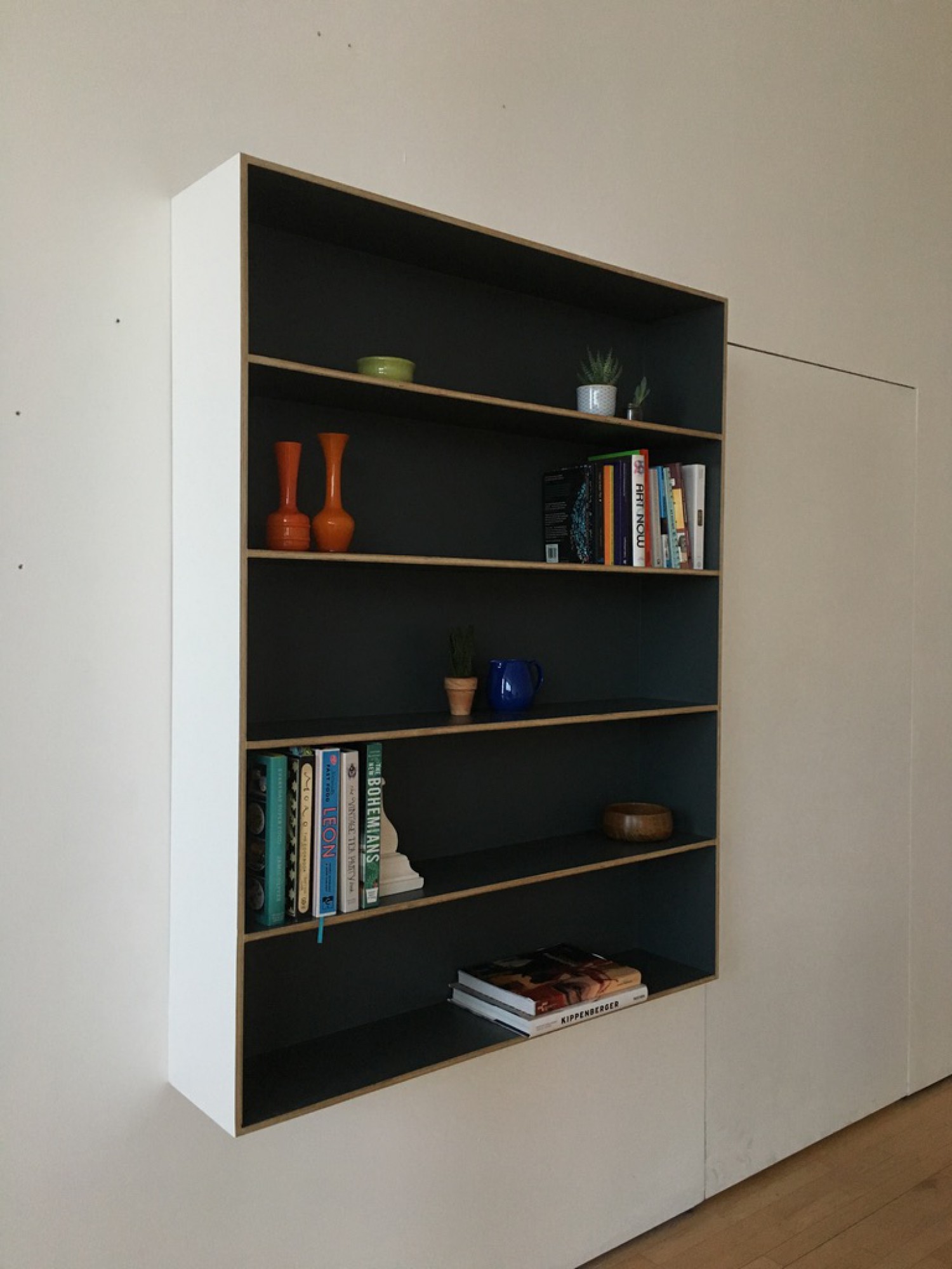 Book shelves Photo